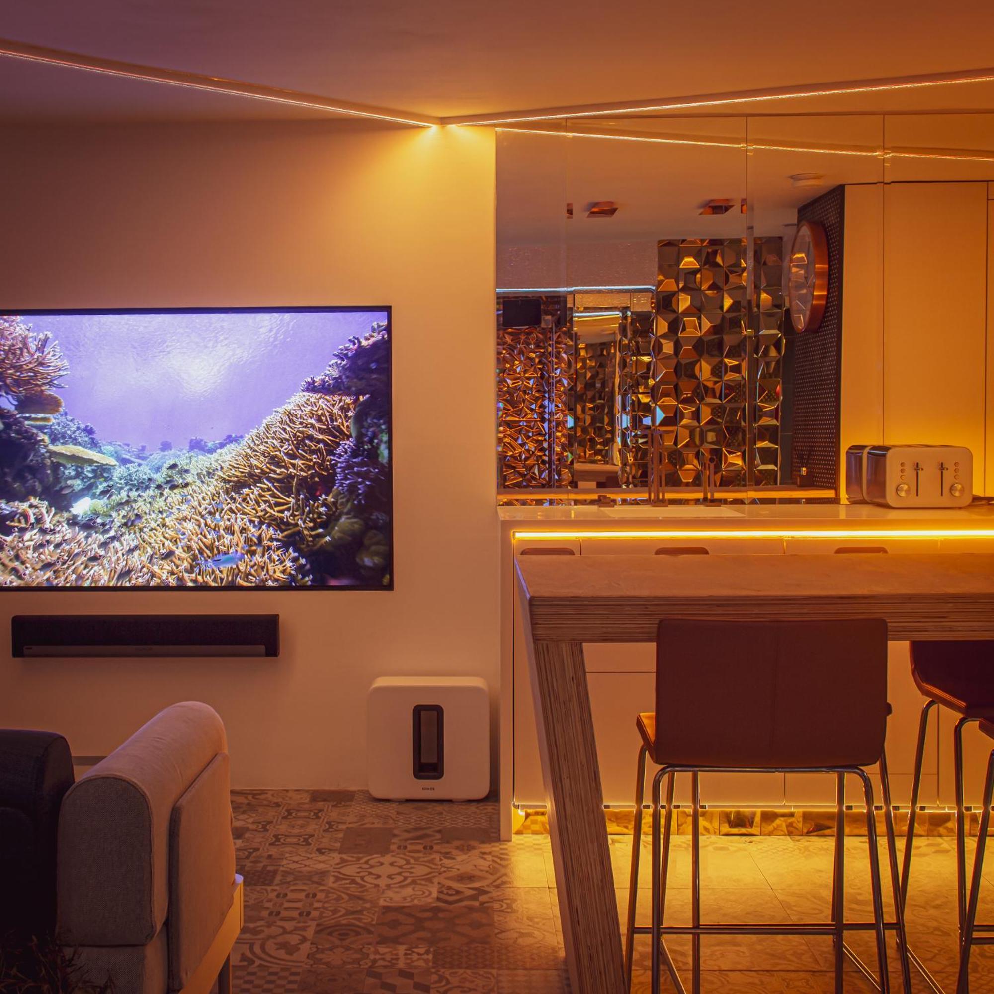 Luxury - Centre Apartment